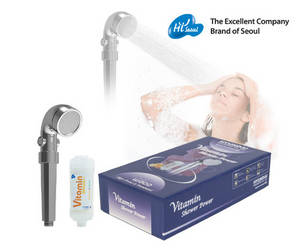 Wholesale moisture absorbent: High-powered Shower Head with Vitamin Shower Filter