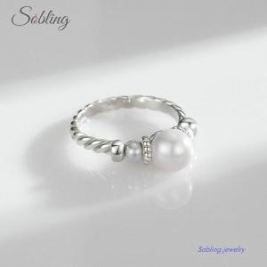 Wholesale party gift: Sobling Elegant Fashion 3 Pearls Ring 925 Sterling Silver with Mother of Pearl MOP Shell Exquisite V