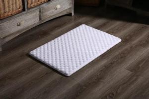 Wholesale home textile machine: Dotted Flannel Floor Mat