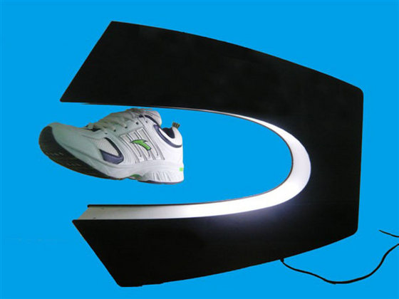 Новый дисплей обуви из мягкого ТПЕ. Магнитные плавающие дисплеи на аккумуляторе купить.