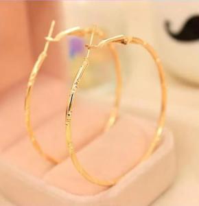 Wholesale gold jewelry: Wholesale Hoop Earring 18K Gold/Silver Plated Elegant Large Trendy Big Women Fashion Costume Jewelry