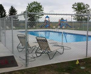 Wholesale chain link fencing: Chain Link Security Fence