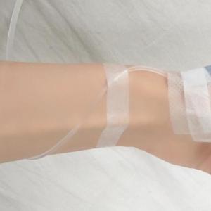 Wholesale medical tapes: Medical Non-woven Paper Adhesive Tape Roll for Sale-supplier-P&O