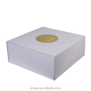 Wholesale gold jewelry: White Craft Paper Folding Rigid Box for Jewelry Shipping Mailer Clothing Shoes Gold Foil Hot Stampin