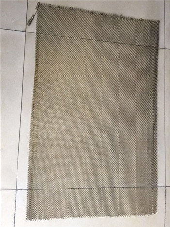 Golden 25x28 Inch Factory Price Best Selling Fireplace Netting Id