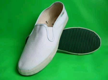 plain white canvas shoes cheap