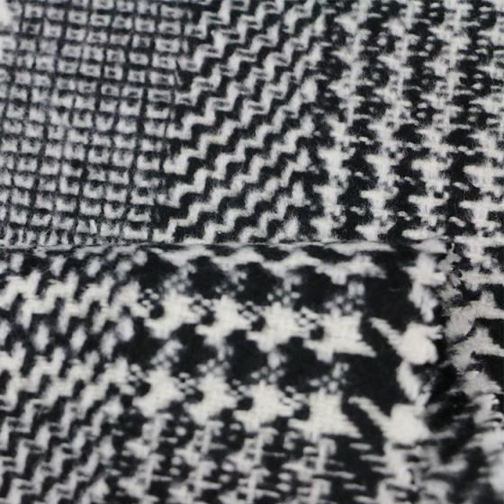 Fashion 100%polyester Black and White Swallow Gird Woollen Woven Fabric ...